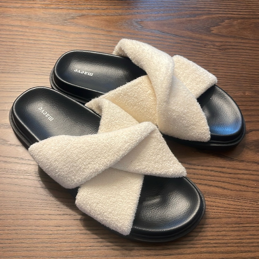 Maeve Slippers